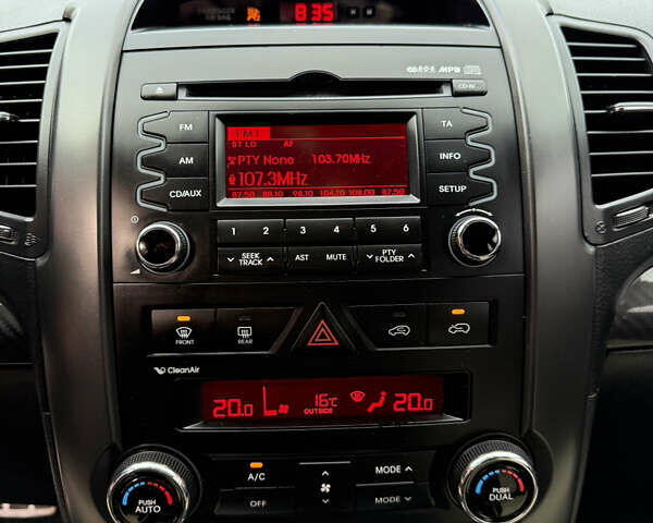 Серый Киа Соренто, объемом двигателя 2.2 л и пробегом 249 тыс. км за 11999 $, фото 25 на Automoto.ua