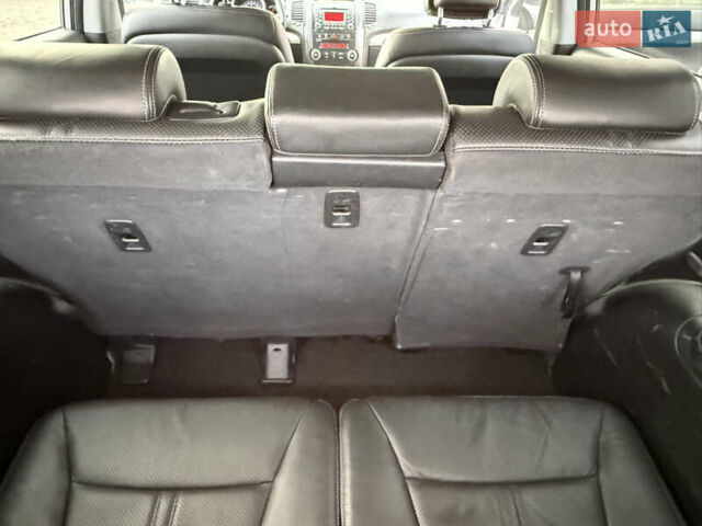 Серый Киа Соренто, объемом двигателя 2.2 л и пробегом 225 тыс. км за 12950 $, фото 50 на Automoto.ua