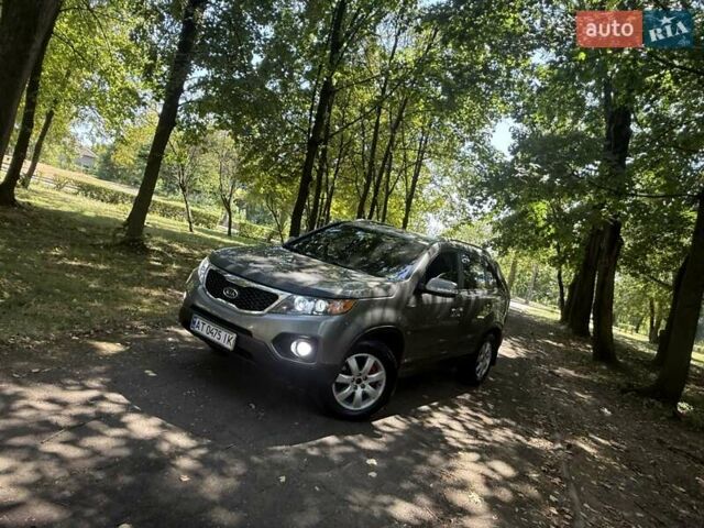 Серый Киа Соренто, объемом двигателя 2.2 л и пробегом 295 тыс. км за 12200 $, фото 12 на Automoto.ua