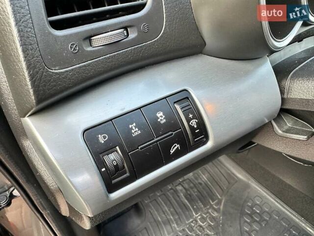 Серый Киа Соренто, объемом двигателя 2.2 л и пробегом 270 тыс. км за 13200 $, фото 28 на Automoto.ua