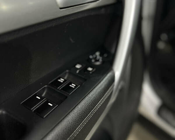 Киа Соренто 2010 в Киеве на Automoto.ua Серый Киа Соренто, объемом двигателя 2.4 л и пробегом 225 тыс. км за 11500 $, фото 27 на Automoto.ua