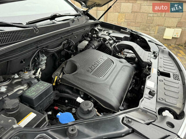 Сірий Кіа Соренто, об'ємом двигуна 2.2 л та пробігом 222 тис. км за 12450 $, фото 54 на Automoto.ua