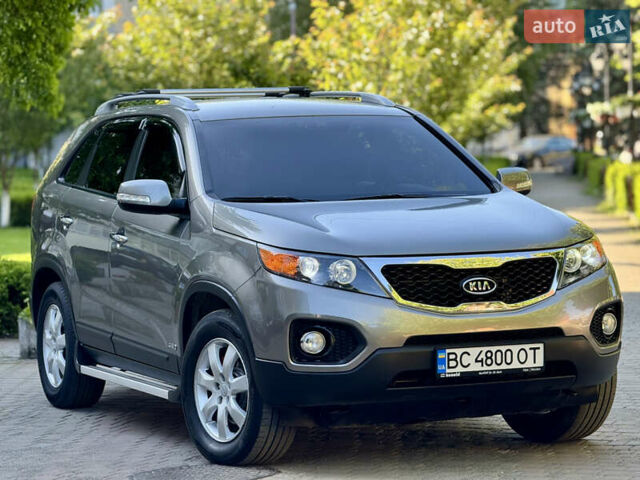 Сірий Кіа Соренто, об'ємом двигуна 2.2 л та пробігом 223 тис. км за 11700 $, фото 2 на Automoto.ua