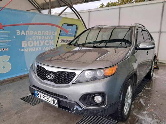 Серый Киа Соренто, объемом двигателя 2.4 л и пробегом 290 тыс. км за 12000 $, фото 6 на Automoto.ua