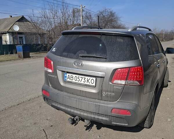Серый Киа Соренто, объемом двигателя 2.2 л и пробегом 265 тыс. км за 12000 $, фото 10 на Automoto.ua