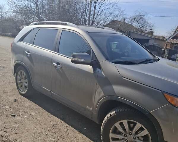 Серый Киа Соренто, объемом двигателя 2.2 л и пробегом 265 тыс. км за 12000 $, фото 11 на Automoto.ua