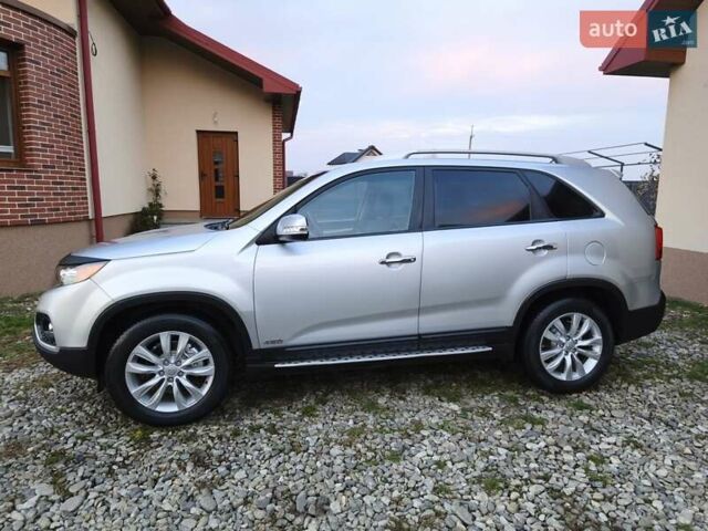 Серый Киа Соренто, объемом двигателя 2.2 л и пробегом 244 тыс. км за 10450 $, фото 3 на Automoto.ua