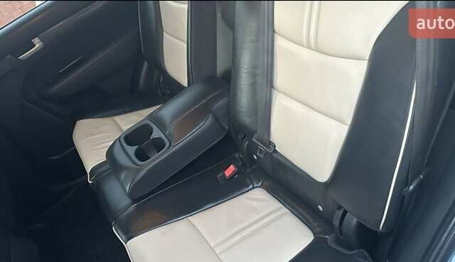 Серый Киа Соренто, объемом двигателя 2.2 л и пробегом 265 тыс. км за 12400 $, фото 10 на Automoto.ua