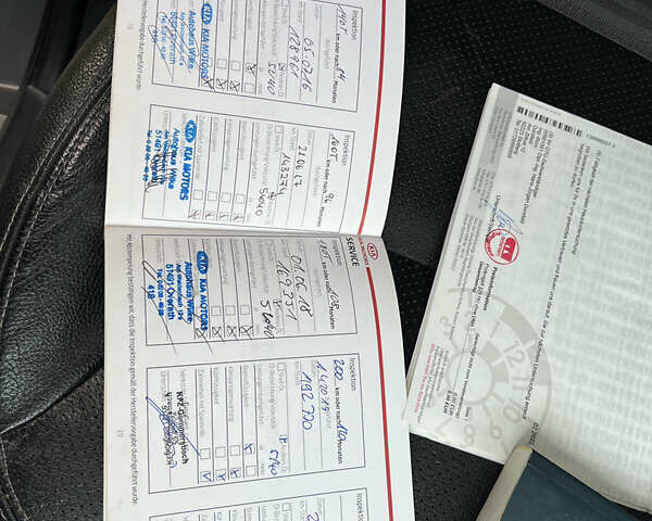 Сірий Кіа Соренто, об'ємом двигуна 2.2 л та пробігом 305 тис. км за 11750 $, фото 34 на Automoto.ua