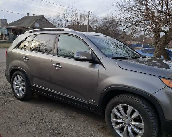 Серый Киа Соренто, объемом двигателя 2.2 л и пробегом 265 тыс. км за 12000 $, фото 6 на Automoto.ua