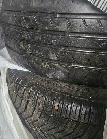 Серый Киа Соренто, объемом двигателя 2.4 л и пробегом 260 тыс. км за 11500 $, фото 35 на Automoto.ua