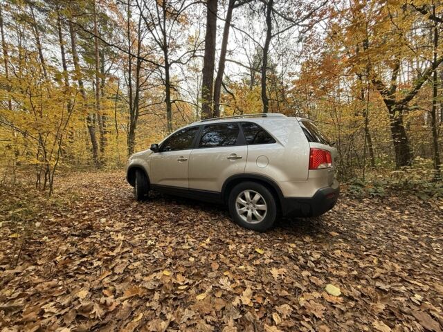 Киа Соренто 2010 в Львове на Automoto.ua Серый Киа Соренто, объемом двигателя 2.4 л и пробегом 190 тыс. км за 9500 $, фото 13 на Automoto.ua
