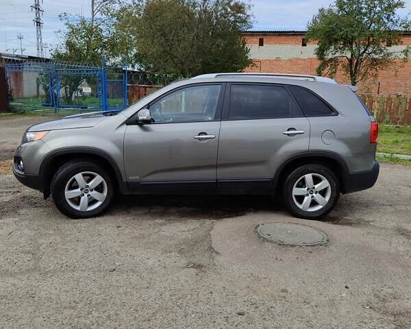 Серый Киа Соренто, объемом двигателя 2.2 л и пробегом 270 тыс. км за 12500 $, фото 2 на Automoto.ua