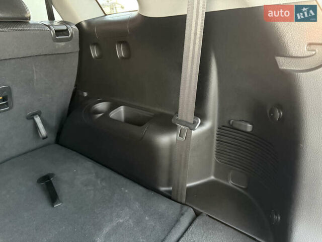 Сірий Кіа Соренто, об'ємом двигуна 2.2 л та пробігом 207 тис. км за 13300 $, фото 57 на Automoto.ua