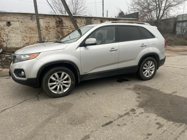 Серый Киа Соренто, объемом двигателя 2.2 л и пробегом 273 тыс. км за 9000 $, фото 3 на Automoto.ua