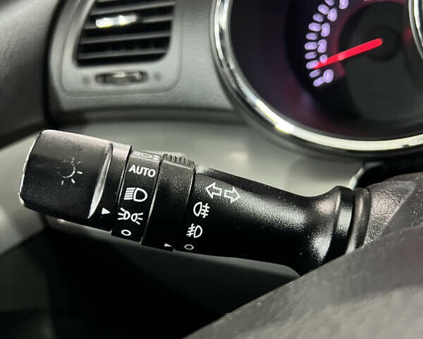 Киа Соренто 2010 в Киеве на Automoto.ua Серый Киа Соренто, объемом двигателя 2.4 л и пробегом 225 тыс. км за 11500 $, фото 43 на Automoto.ua