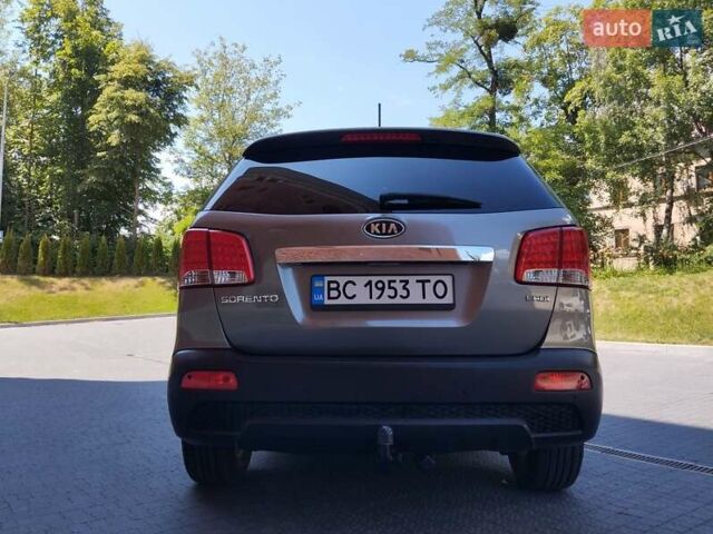 Серый Киа Соренто, объемом двигателя 2.2 л и пробегом 253 тыс. км за 11500 $, фото 12 на Automoto.ua