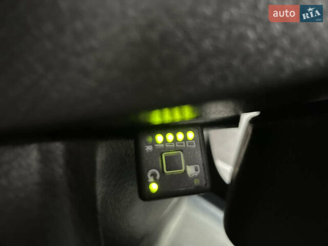 Серый Киа Соренто, объемом двигателя 2.4 л и пробегом 312 тыс. км за 9999 $, фото 31 на Automoto.ua