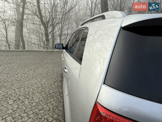 Серый Киа Соренто, объемом двигателя 2.2 л и пробегом 225 тыс. км за 12950 $, фото 28 на Automoto.ua