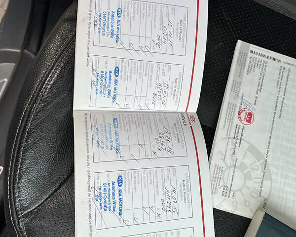 Сірий Кіа Соренто, об'ємом двигуна 2.2 л та пробігом 305 тис. км за 11750 $, фото 35 на Automoto.ua