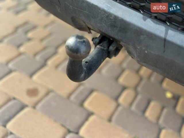 Серый Киа Соренто, объемом двигателя 2.2 л и пробегом 270 тыс. км за 13200 $, фото 16 на Automoto.ua