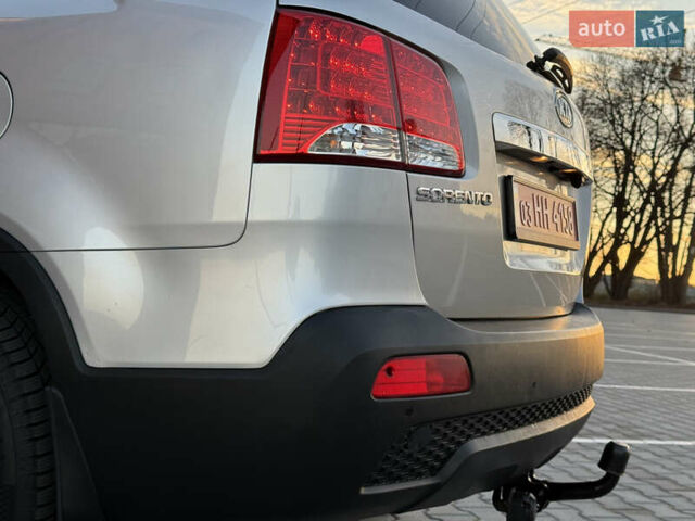 Сірий Кіа Соренто, об'ємом двигуна 2.2 л та пробігом 207 тис. км за 13300 $, фото 29 на Automoto.ua