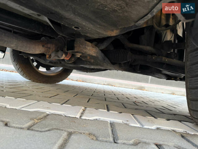 Сірий Кіа Соренто, об'ємом двигуна 2.2 л та пробігом 207 тис. км за 13300 $, фото 35 на Automoto.ua