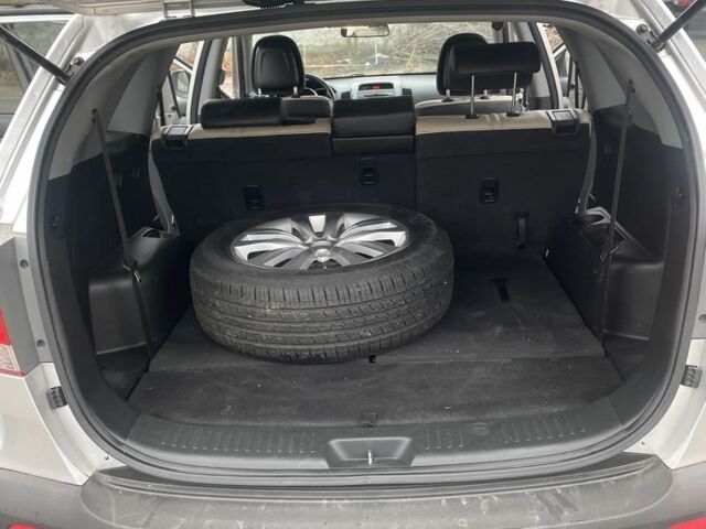 Серый Киа Соренто, объемом двигателя 2.2 л и пробегом 273 тыс. км за 9000 $, фото 6 на Automoto.ua