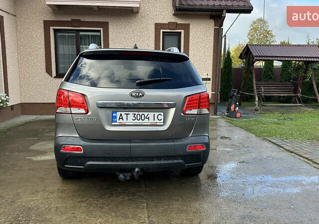 Серый Киа Соренто, объемом двигателя 2.2 л и пробегом 225 тыс. км за 11999 $, фото 7 на Automoto.ua