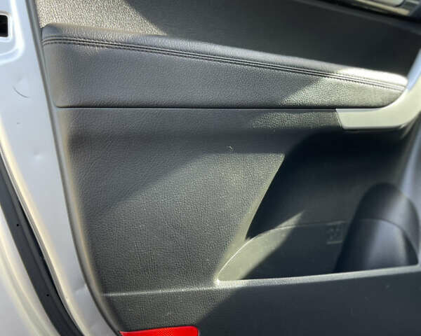 Серый Киа Соренто, объемом двигателя 2.2 л и пробегом 267 тыс. км за 12299 $, фото 51 на Automoto.ua