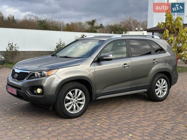 Серый Киа Соренто, объемом двигателя 2.2 л и пробегом 270 тыс. км за 13200 $, фото 5 на Automoto.ua