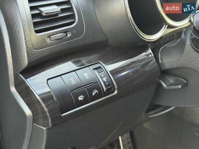 Сірий Кіа Соренто, об'ємом двигуна 2.2 л та пробігом 207 тис. км за 13300 $, фото 45 на Automoto.ua