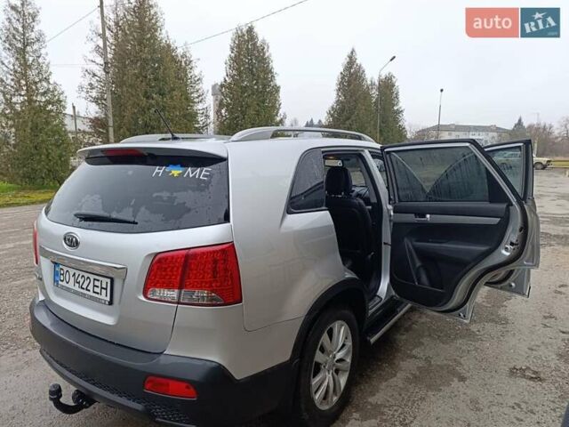 Серый Киа Соренто, объемом двигателя 2.2 л и пробегом 320 тыс. км за 12700 $, фото 4 на Automoto.ua