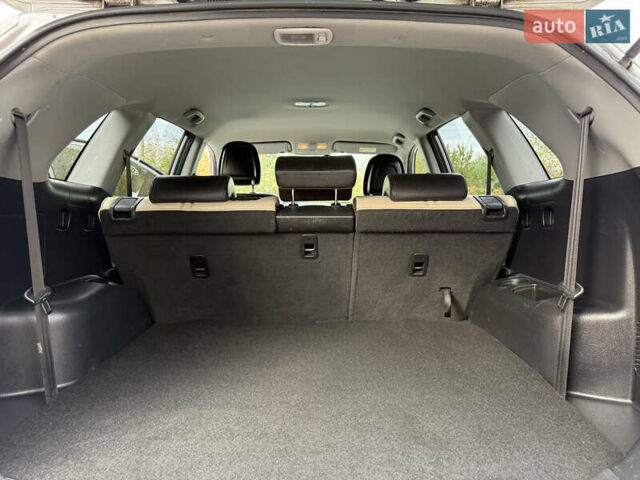 Серый Киа Соренто, объемом двигателя 2.2 л и пробегом 249 тыс. км за 11999 $, фото 29 на Automoto.ua