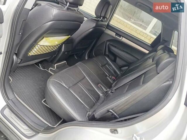 Серый Киа Соренто, объемом двигателя 2.2 л и пробегом 320 тыс. км за 12700 $, фото 11 на Automoto.ua