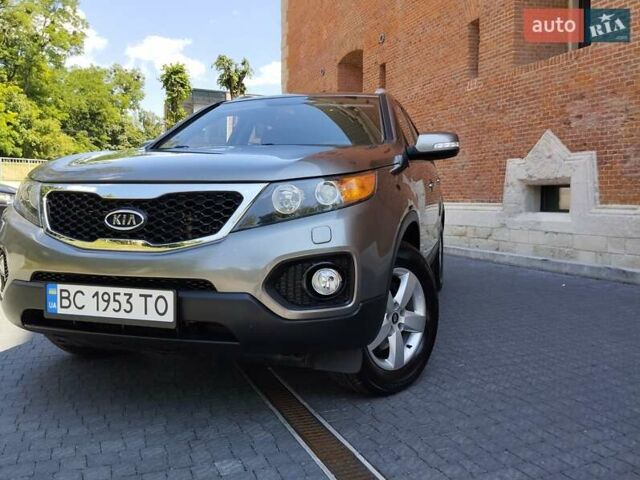 Серый Киа Соренто, объемом двигателя 2.2 л и пробегом 253 тыс. км за 11500 $, фото 11 на Automoto.ua