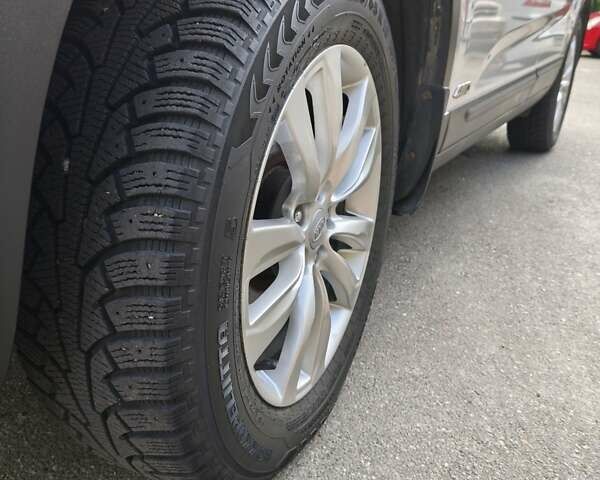 Серый Киа Соренто, объемом двигателя 2.4 л и пробегом 137 тыс. км за 11999 $, фото 2 на Automoto.ua