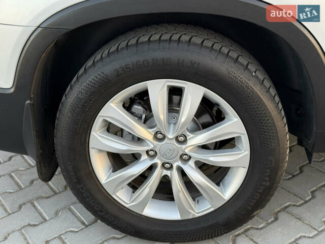 Сірий Кіа Соренто, об'ємом двигуна 2.2 л та пробігом 207 тис. км за 13300 $, фото 8 на Automoto.ua