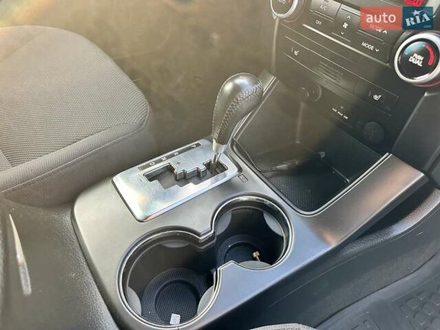 Серый Киа Соренто, объемом двигателя 2.2 л и пробегом 270 тыс. км за 13200 $, фото 21 на Automoto.ua