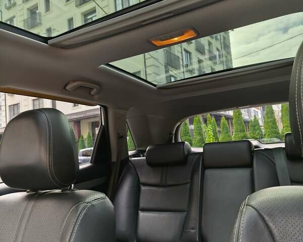 Серый Киа Соренто, объемом двигателя 2.4 л и пробегом 137 тыс. км за 11999 $, фото 14 на Automoto.ua