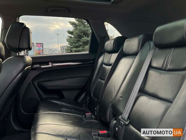 Серый Киа Соренто, объемом двигателя 2.2 л и пробегом 290 тыс. км за 13100 $, фото 14 на Automoto.ua