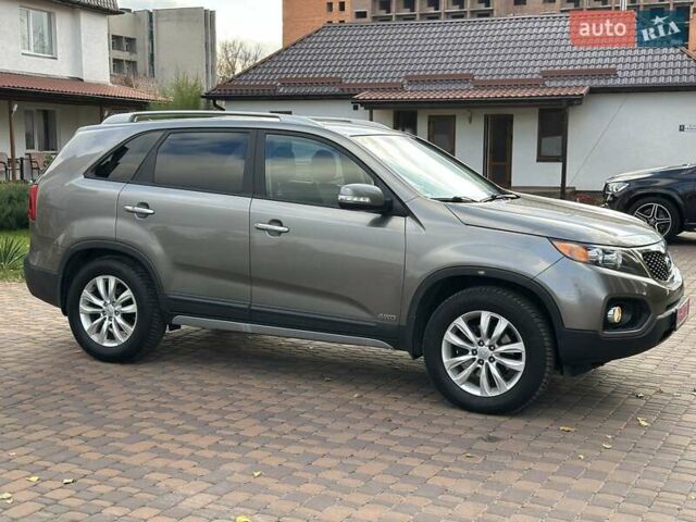Серый Киа Соренто, объемом двигателя 2.2 л и пробегом 270 тыс. км за 13200 $, фото 1 на Automoto.ua