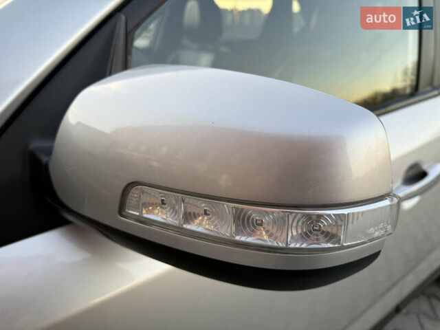 Сірий Кіа Соренто, об'ємом двигуна 2.2 л та пробігом 207 тис. км за 13300 $, фото 37 на Automoto.ua