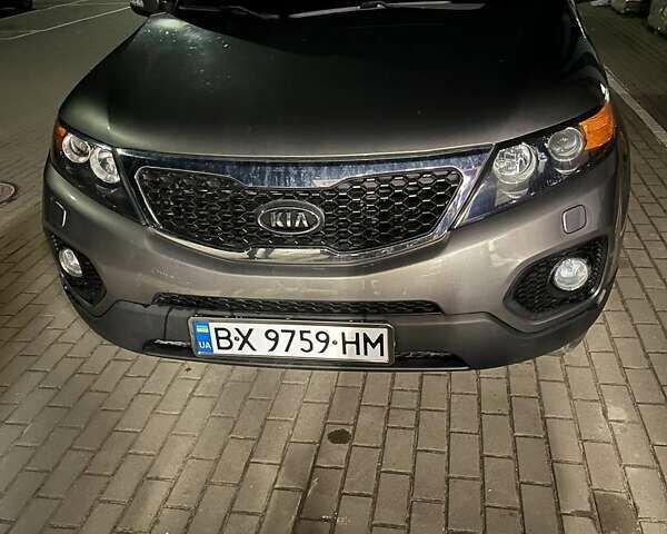 Серый Киа Соренто, объемом двигателя 2.2 л и пробегом 282 тыс. км за 12200 $, фото 2 на Automoto.ua