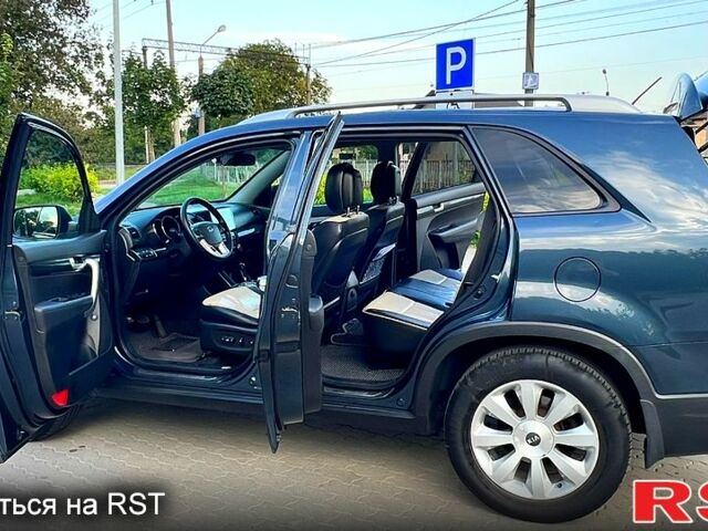 Серый Киа Соренто, объемом двигателя 2.2 л и пробегом 288 тыс. км за 12000 $, фото 6 на Automoto.ua