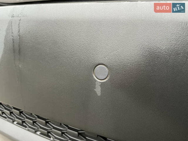 Серый Киа Соренто, объемом двигателя 2.4 л и пробегом 312 тыс. км за 9999 $, фото 19 на Automoto.ua