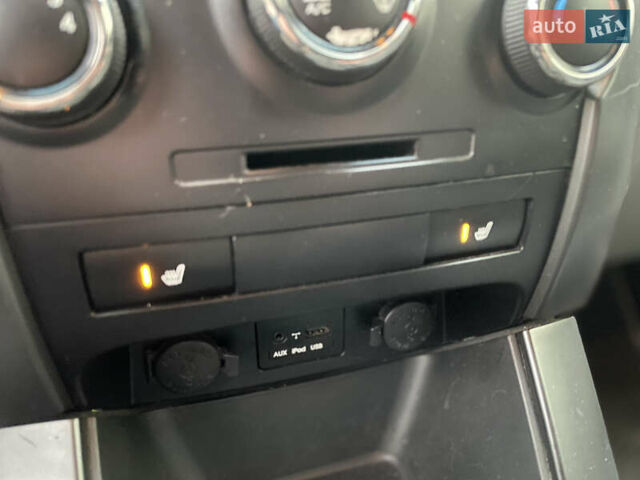 Серый Киа Соренто, объемом двигателя 2.4 л и пробегом 312 тыс. км за 9999 $, фото 32 на Automoto.ua