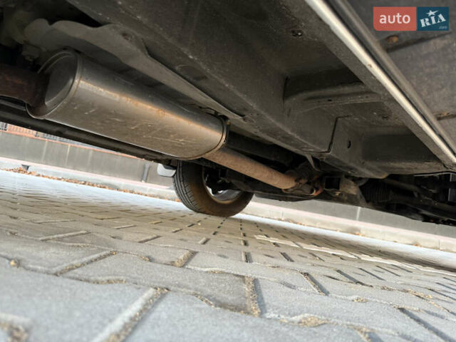Сірий Кіа Соренто, об'ємом двигуна 2.2 л та пробігом 207 тис. км за 13300 $, фото 34 на Automoto.ua