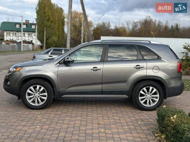 Серый Киа Соренто, объемом двигателя 2.2 л и пробегом 270 тыс. км за 13200 $, фото 6 на Automoto.ua