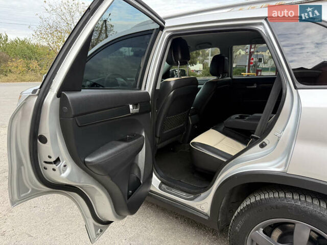 Серый Киа Соренто, объемом двигателя 2.2 л и пробегом 249 тыс. км за 11999 $, фото 17 на Automoto.ua